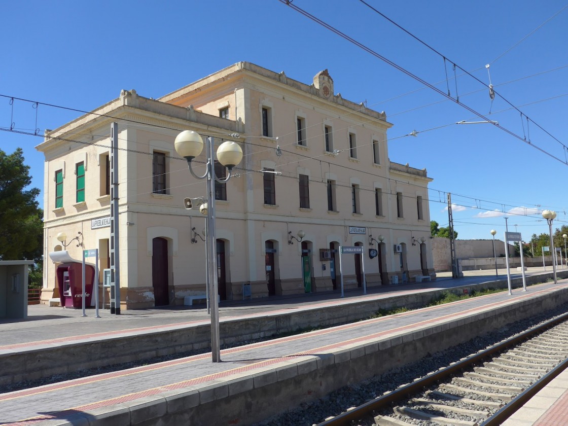 Las jornadas del Centro de Estudios del Bajo Martín ponen en valor el patrimonio industrial de la comarca