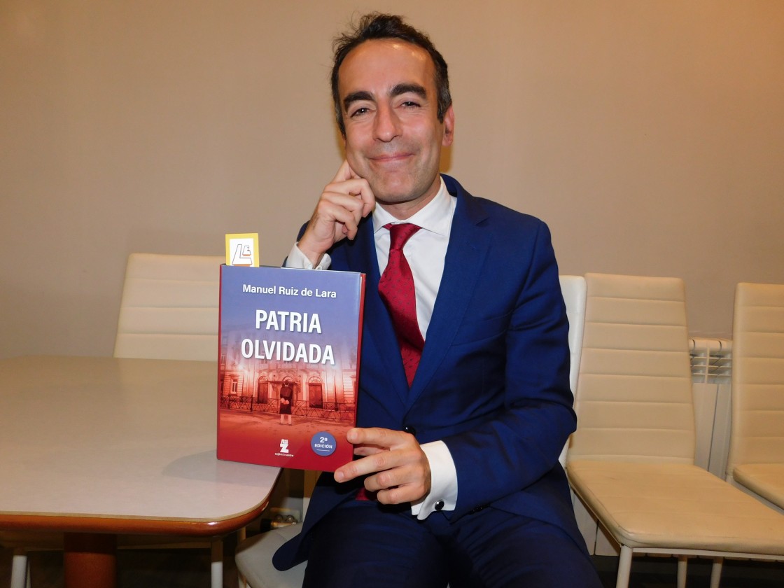 Manuel Ruiz de Lara, juez y escritor: