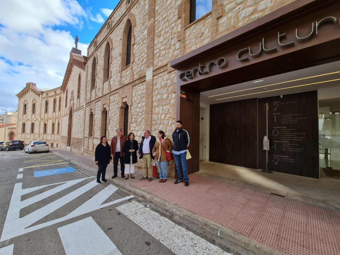 La Carretera de San Julián unirá el paseo del Óvalo y el nuevo centro sociocultural con una acera de cuatro metros