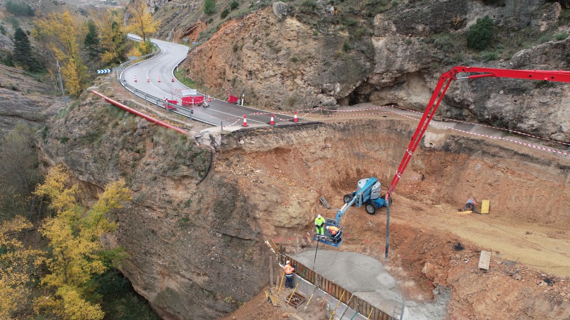 El Mitma prevé abrir al tráfico la carretera N-420 en Utrillas a mediados del mes de diciembre