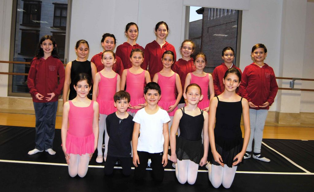 La Escuela Las Torres de Teruel acudirá al Vaslav Nijinsky con 17 alumnas