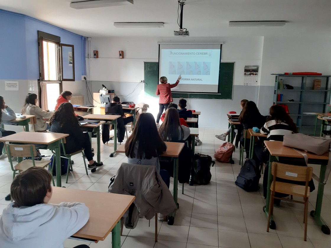 La Unidad de Atención y Seguimiento de Adicciones de Alcañiz inicia acciones preventivas en colegios de Secundaria