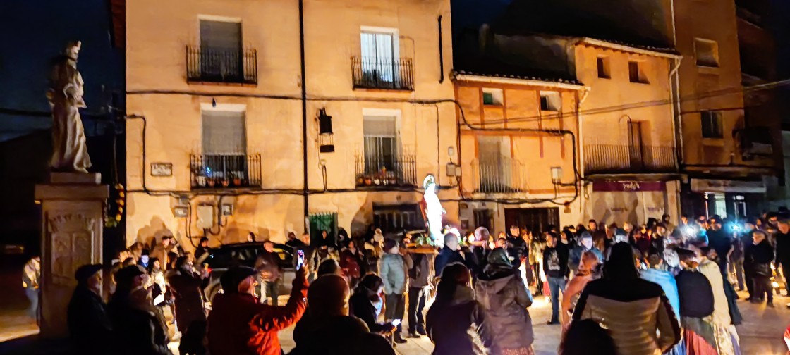 Las sirenas que marcaban la entrada a la mina y los candiles recuerdan el rico pasado minero de Escucha