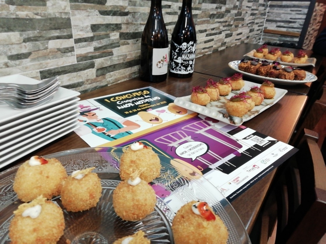 La Coqueta, La Barrica y La Mina, finalistas del Concurso de Croquetas de Amor Moderno