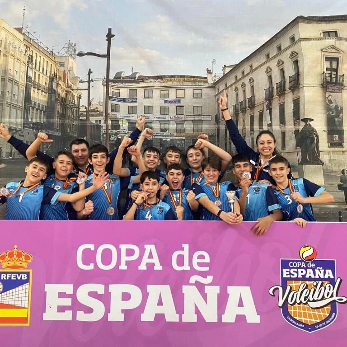 Medalla de bronce para los infantiles del CD Las Viñas