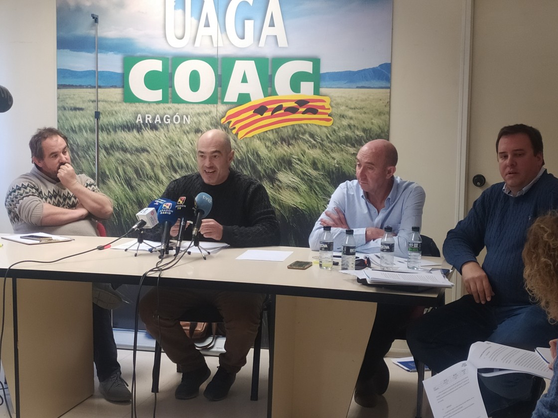 Los elevados costes de producción crean una “elevada incertidumbre” en el sector agrario