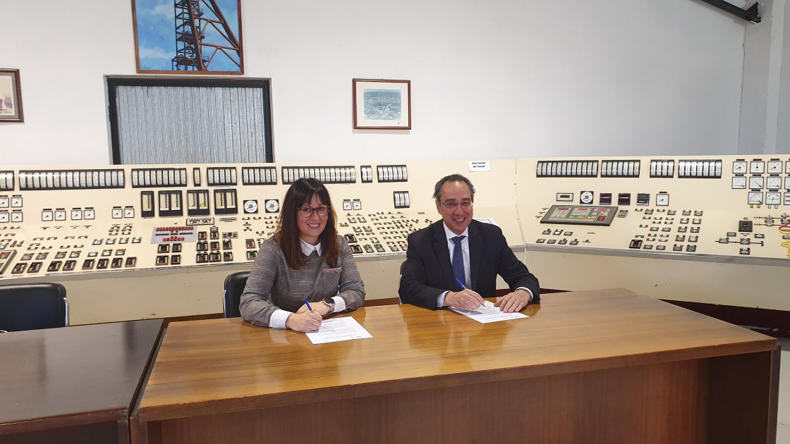 Endesa y Andorra-Sierra de Arcos firman la cesión de equipos y elementos de la térmica al Museo Minero