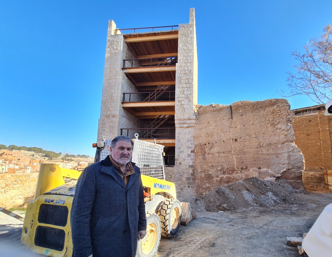 Comienza la restauración de un tramo de la muralla turolense en La Bombardera