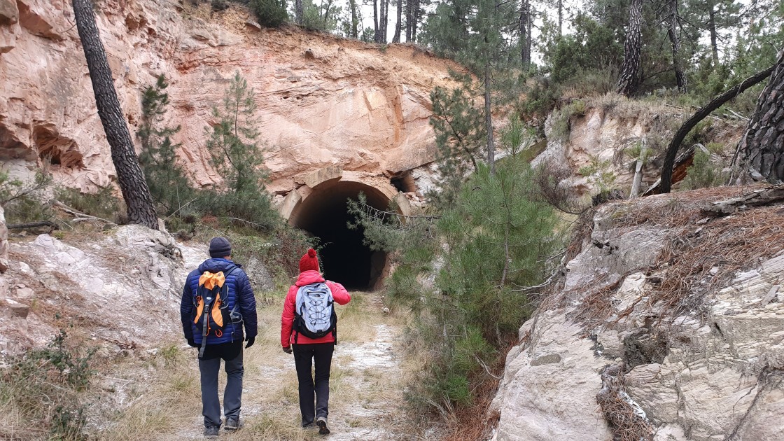 Ejulve y Ariño quedarán unidos por el PR-TE 93, una senda de 50 kilómetros