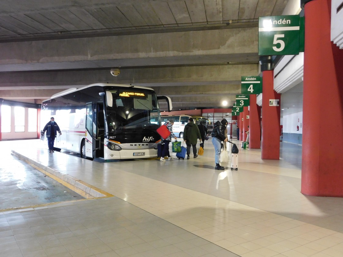 Catorce empresas de transporte se hacen con las rutas del nuevo mapa concesional que afecta a la provincia