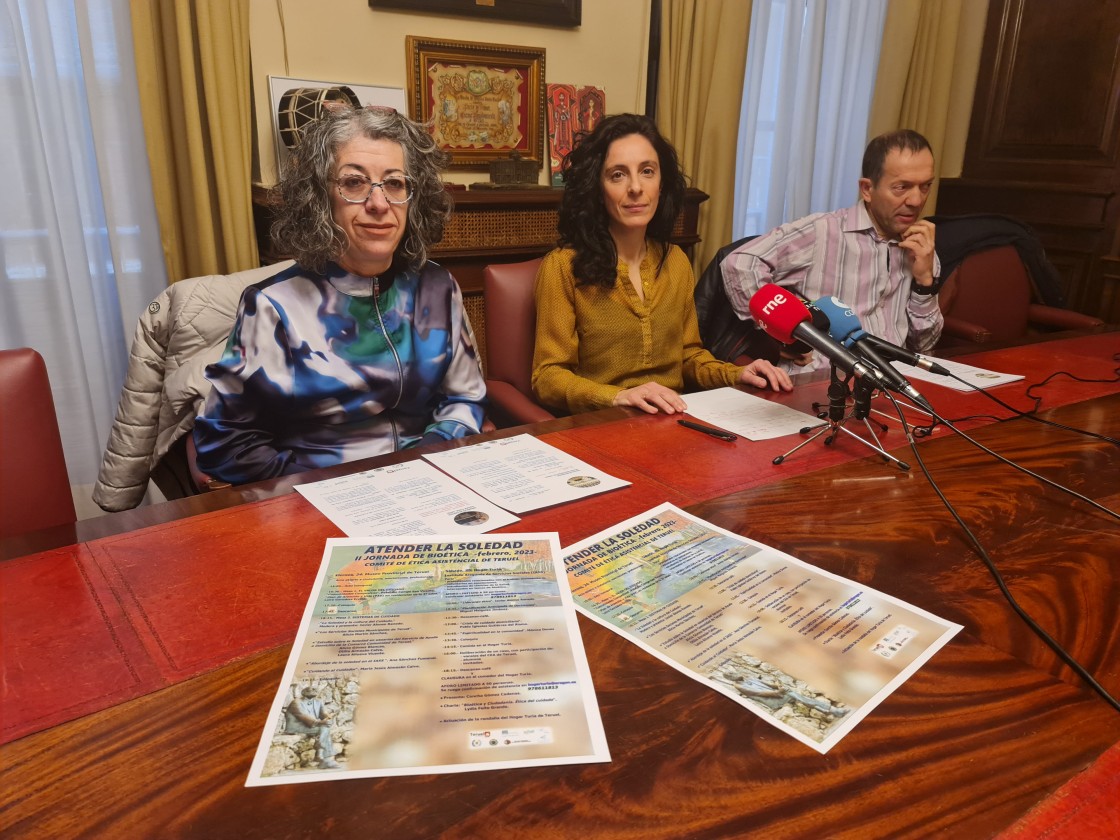 La soledad y cómo atenderla, objetivo de unas jornadas que se celebran en Teruel los días 24 y 25