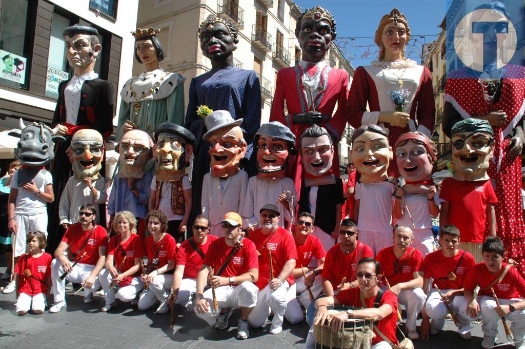 La Comparsa de Gigantes y Cabezudos de Teruel, Mantenedores de las Fiestas de la Vaquilla del Ángel 2017