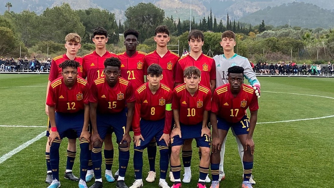 Juan Hernández sigue sumando con España sub-16