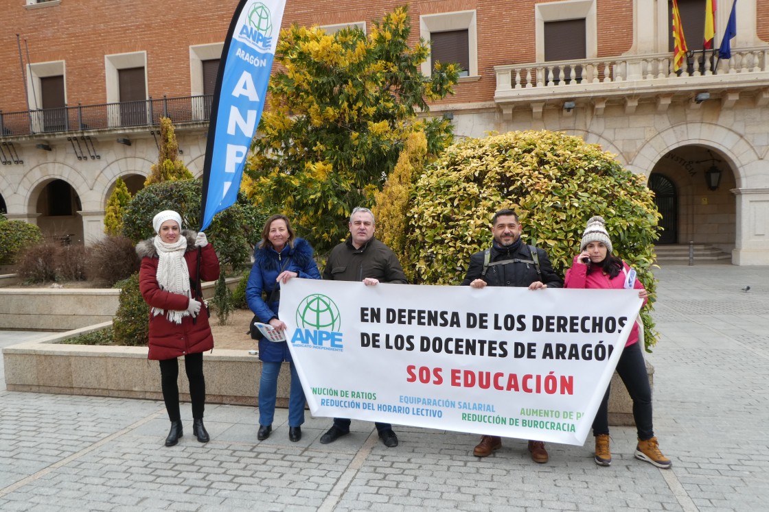 El sindicato Anpe se moviliza en defensa de los docentes de Aragón con un acto en Teruel