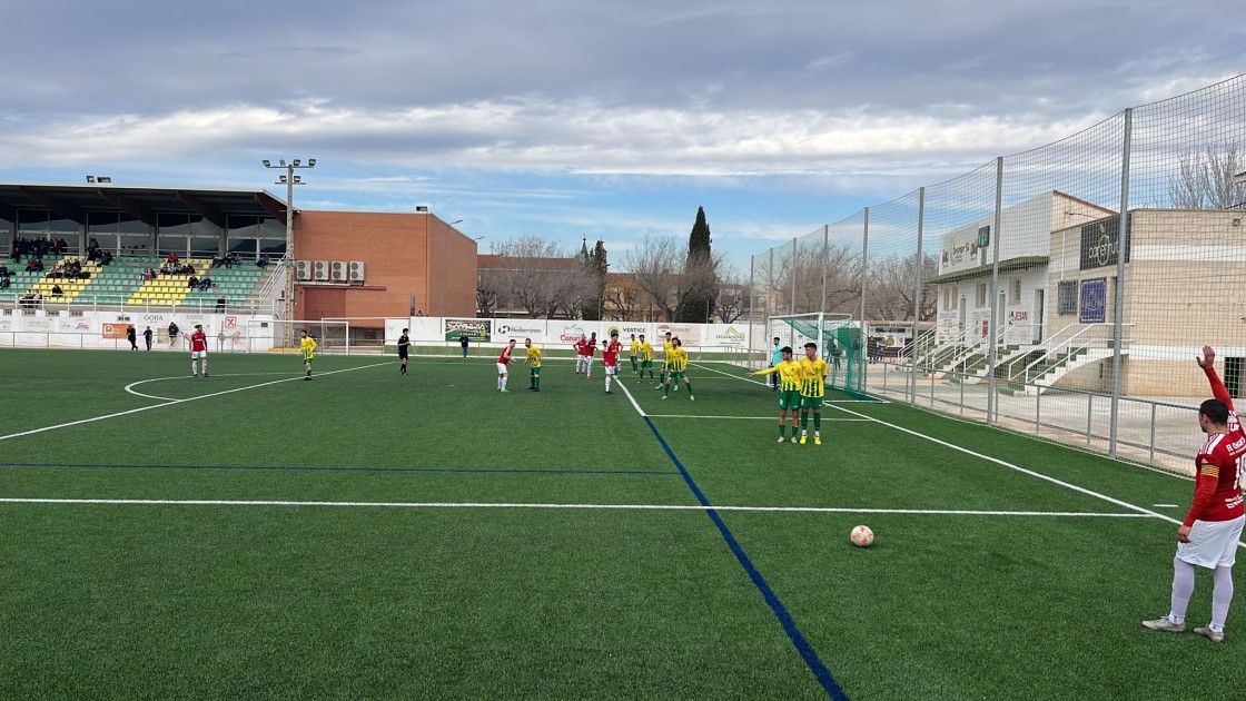 El carácter del Calamocha deja al equipo más cerca de la permanencia (1-2)