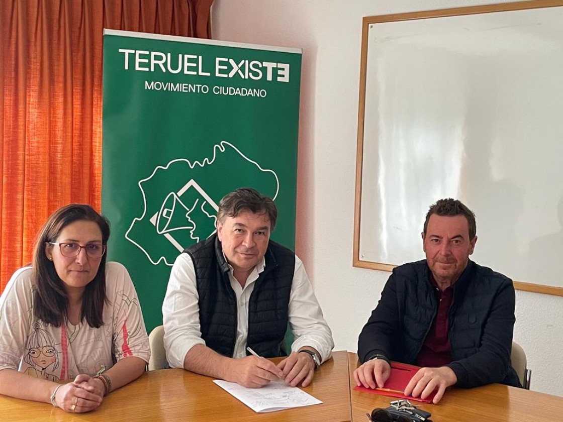 Teruel Existe y Comisiones Obreras exigen recuperar el servicio ferroviario Teruel-Caudiel