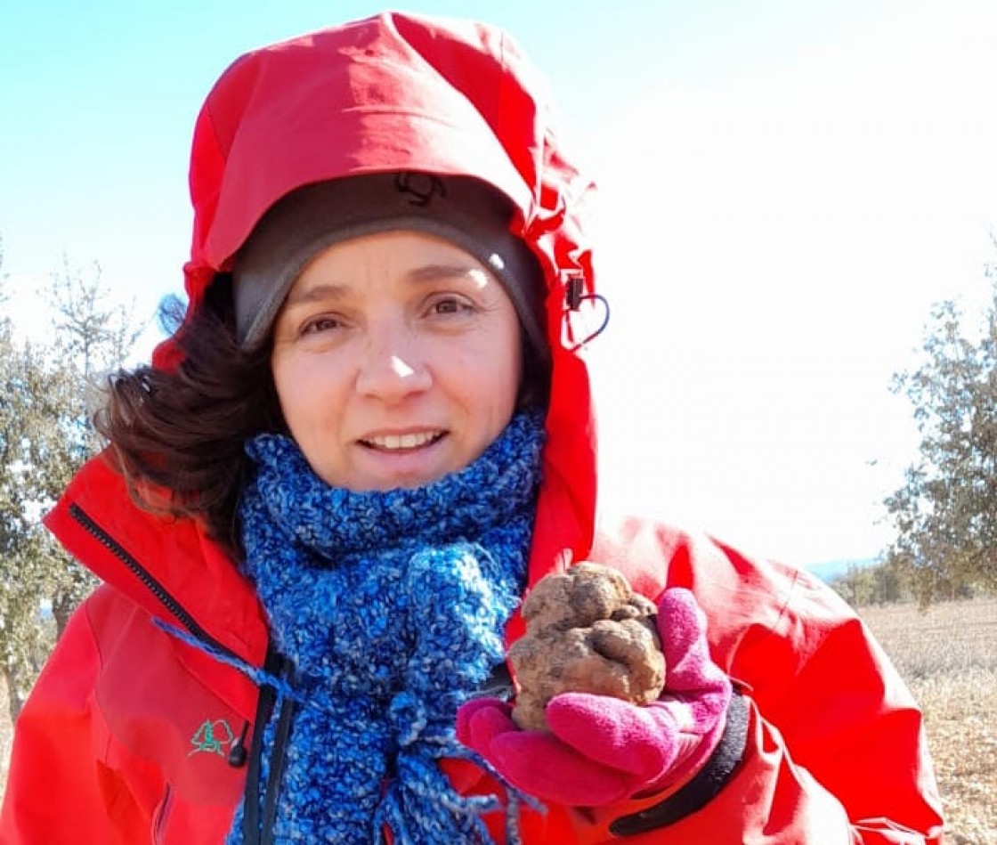 Carolina Barroetaveña, investigadora argentina en Truficultura: