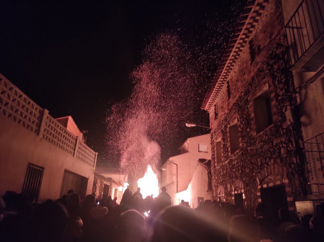 La Encamisada de Estercuel recibirá el Premio Nacional de Tradiciones Populares