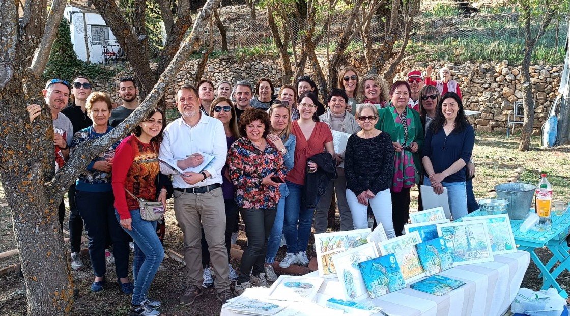 Un cuento infantil incide en la figura del Tío Cesáreo de Bueña y sensibiliza sobre la importancia del reciclaje