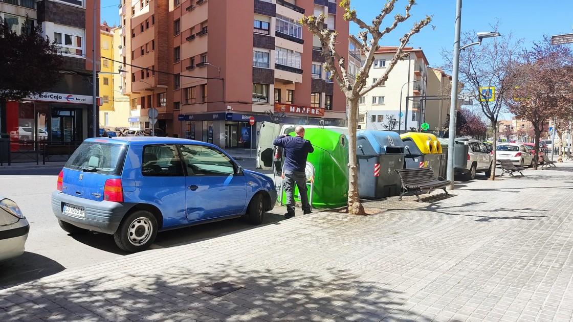 Aragón cierra el primer trimestre del año con 58.000 parados al bajar en 2.600