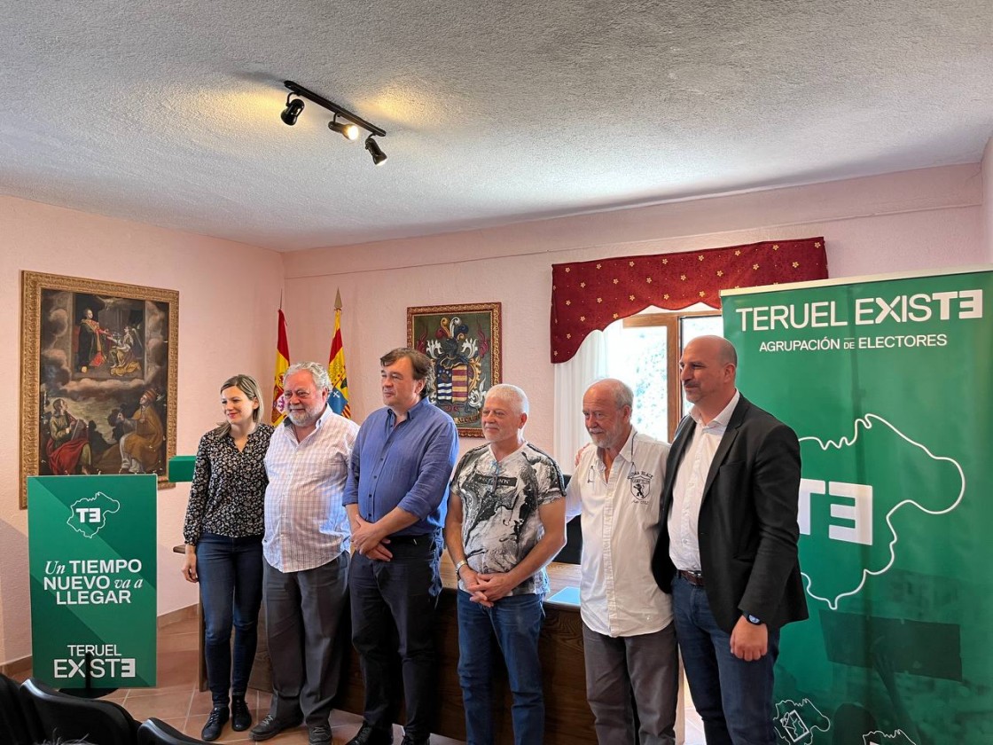 Carlos Pardo, Mariano Candial y Joaquín Romeo, candidatos de Teruel Existe en Alcaine