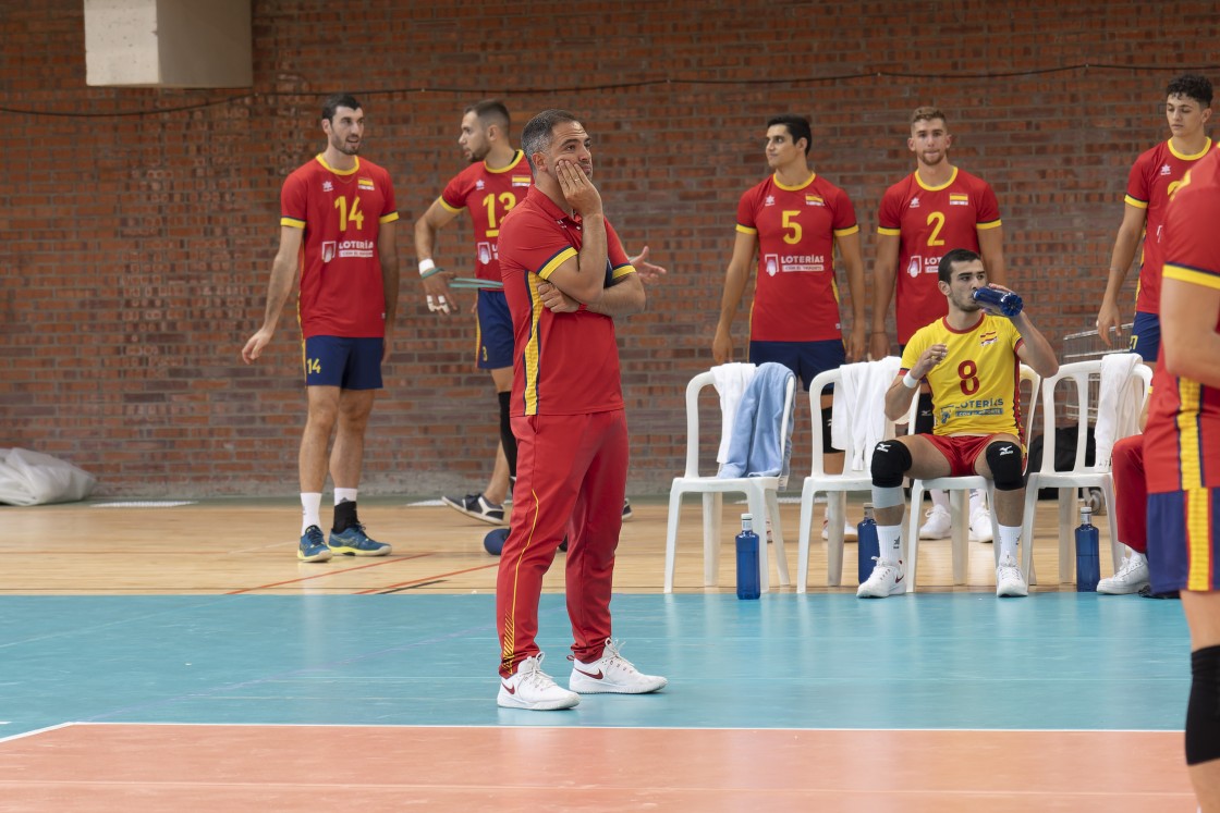 Miguel Rivera, nuevo entrenador del Tenerife Libby’s La Laguna de voleibol femenino