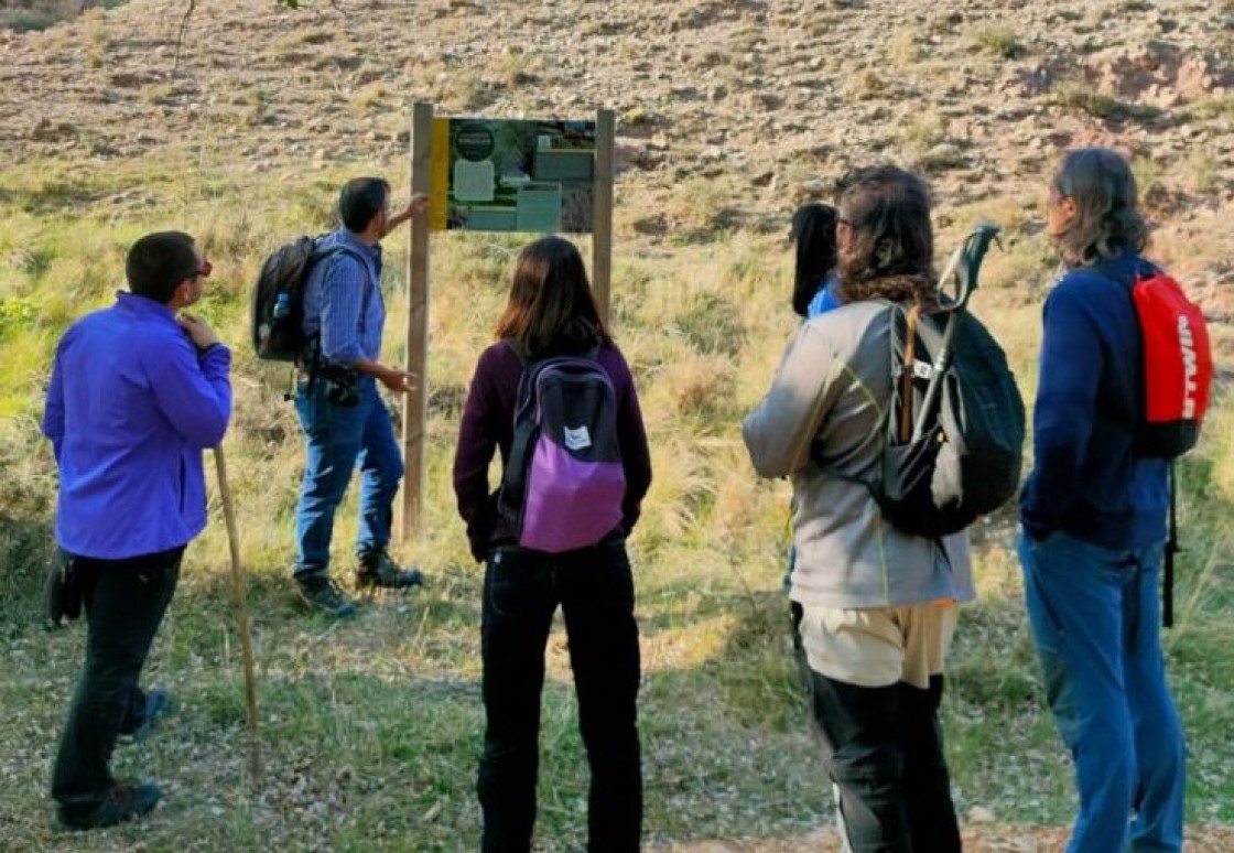 El Parque Cultural del Chopo Cabecero, escenario de formación de guías de baja y media montaña