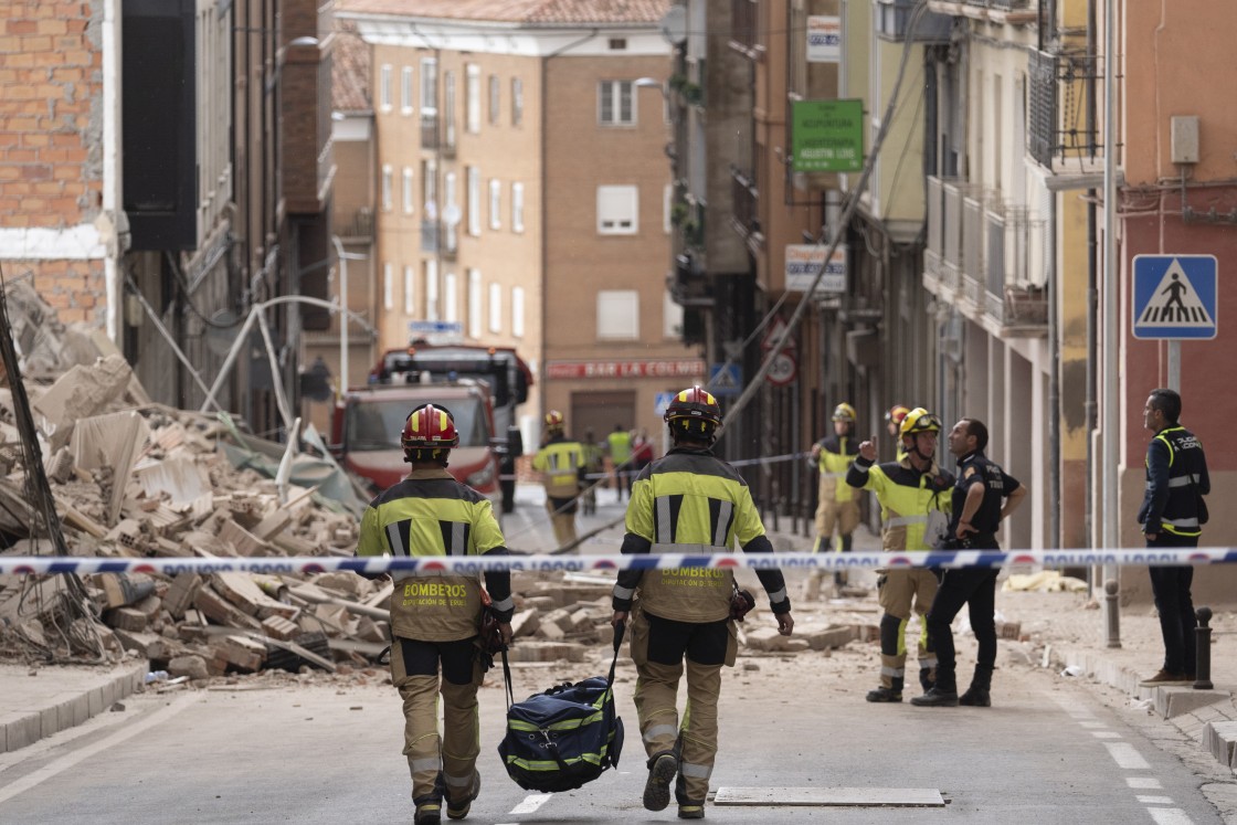 La asociación de empresarios del polígono La Paz ofrece su ayuda a los afectados por el derrumbe de la calle San Francisco