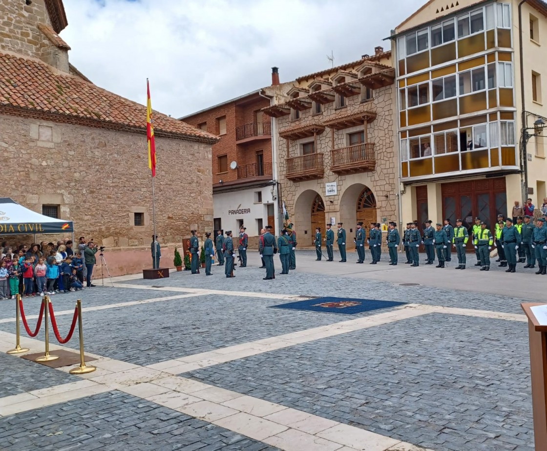 La Guardia Civil de Teruel celebra en Cedrillas el 179 aniversario de la fundación del Cuerpo