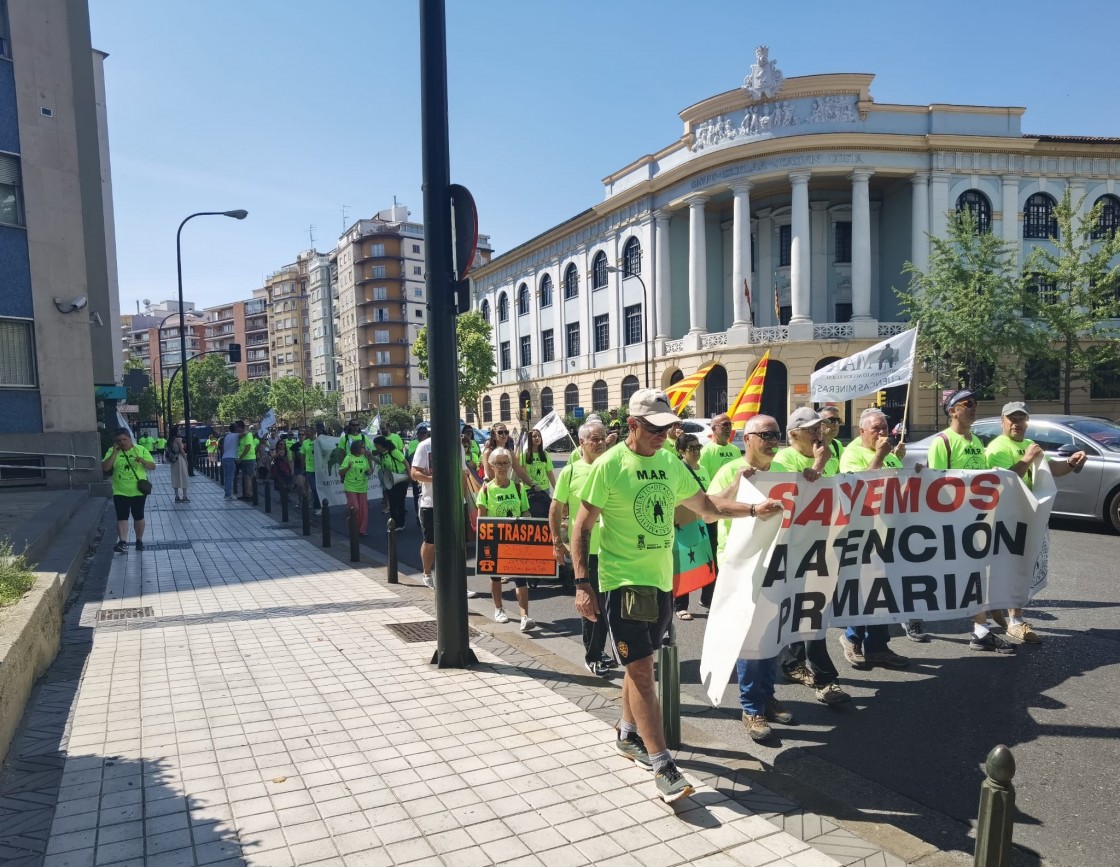 El MAR culmina  en el Pignatelli su marcha por etapas por la dignidad rural