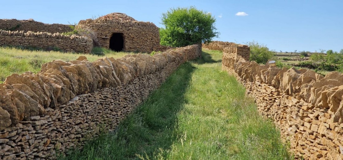 La Iglesuela del Cid recupera las rutas interpretativas de la Piedra en Seco este fin de semana