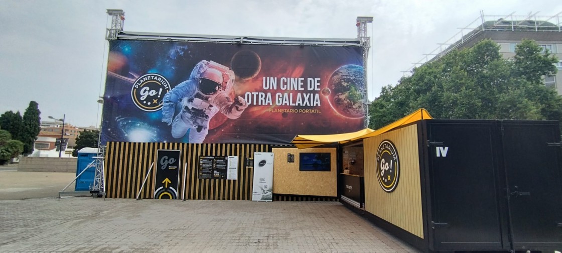 Los gestores de Galáctica promocionan las instalaciones en Valencia con un planetario