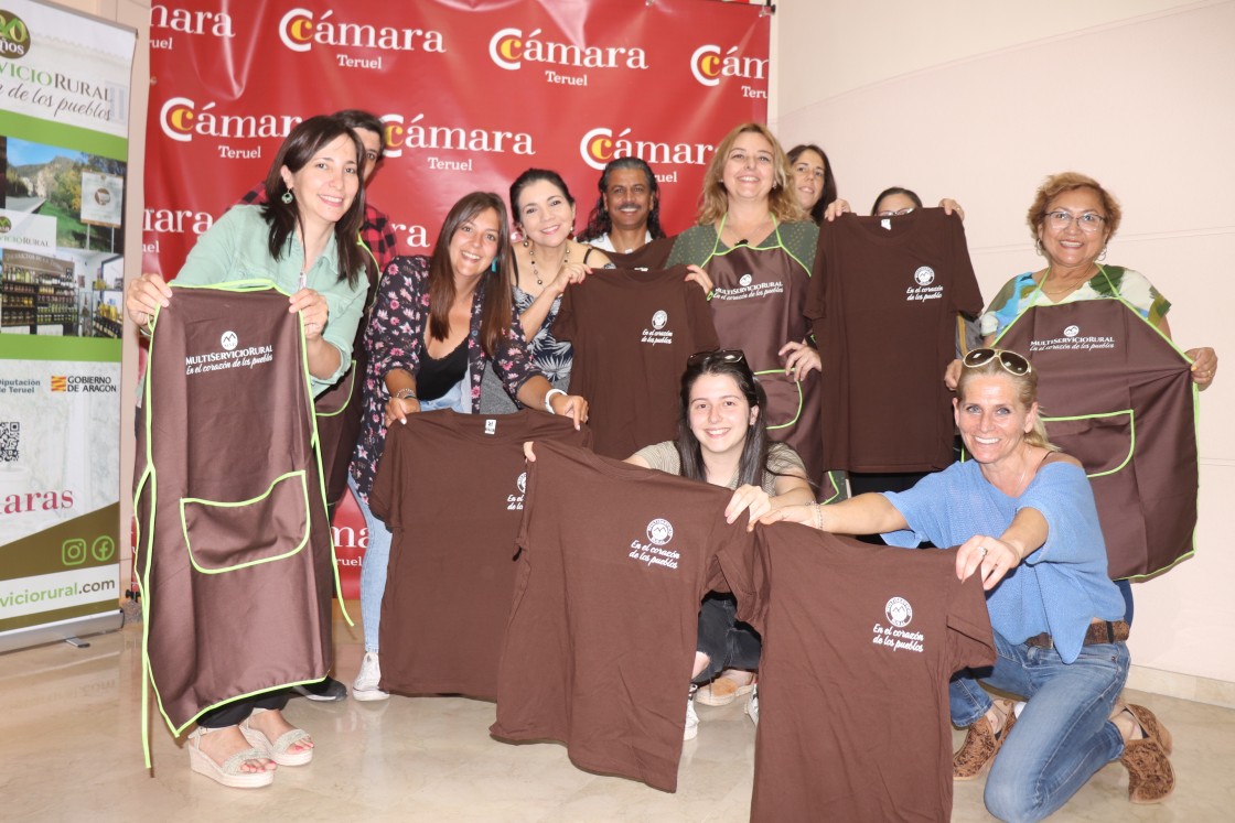 Varios gestores de multiservicios rurales comparten una jornada de formación en la Cámara