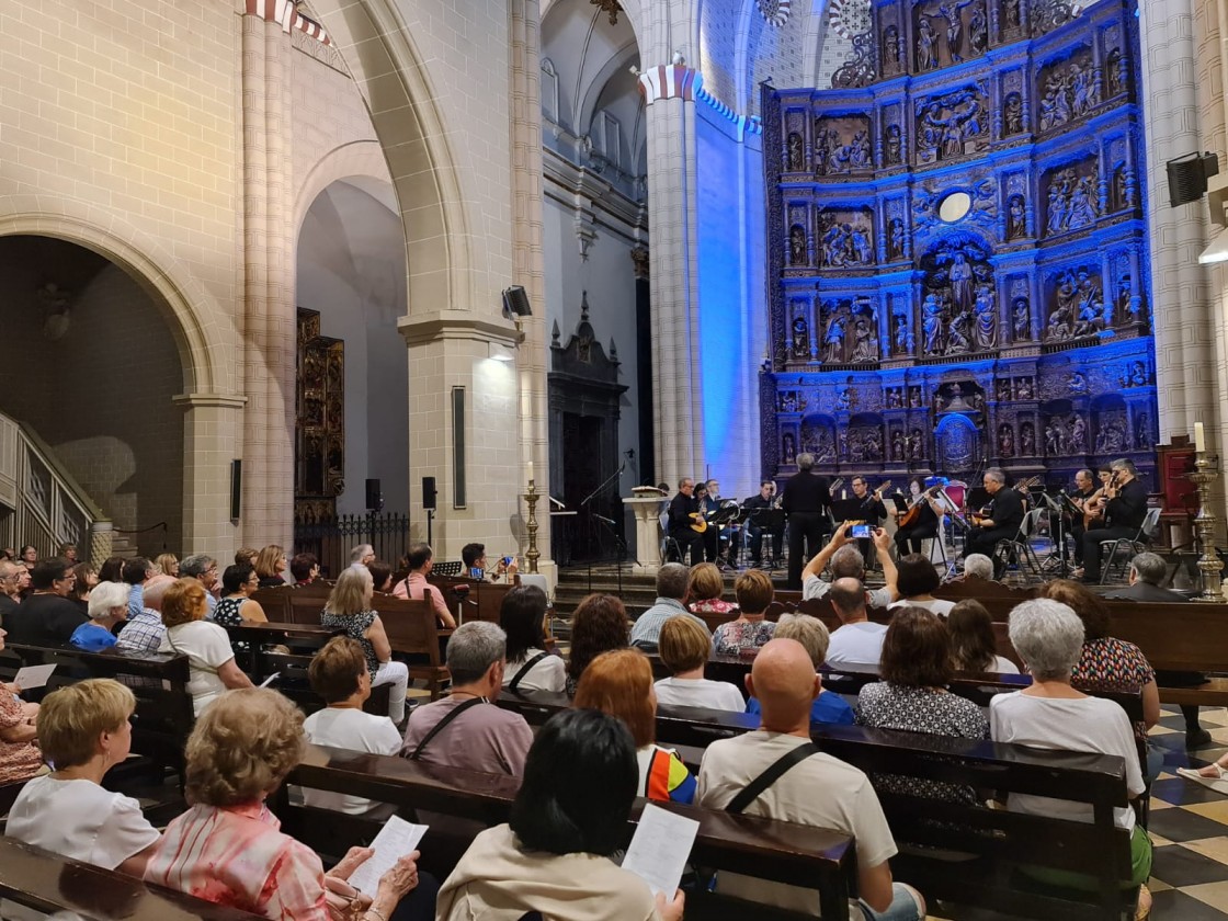 Las Fiestas del Ángel arrancan hoy con un 80 % de ocupación hotelera y se roza el 100 % para la Vaquilla