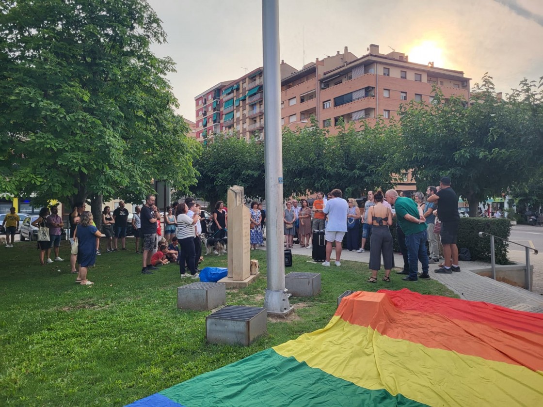 La celebración del Día del Orgullo LGBTIQ+ enfrenta al equipo de gobierno y la oposición en Alcañiz