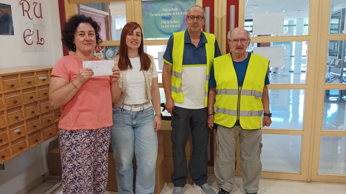 La Biblioteca del Campus universitario de Teruel recauda fondos para el Banco de Alimentos