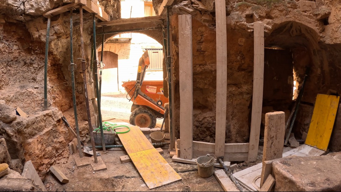 Valderrobres empieza las obras para hacer una cámara oscura en un torreón