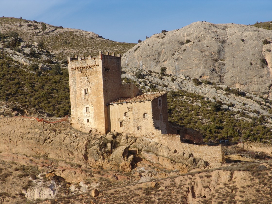 Las masías fortificadas de la provincia de Teruel:  entre la incomprensión,  el mito y el olvido
