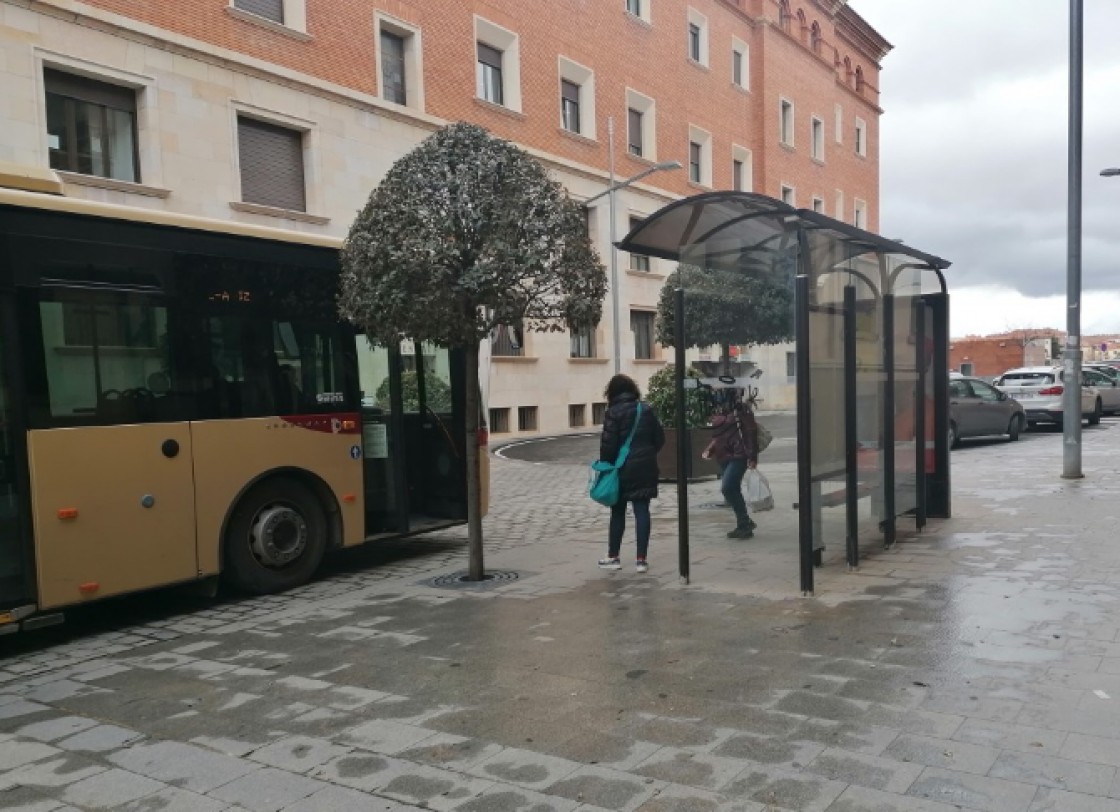 El precio de los bonos del autobús urbano de Teruel continuará reducido a la mitad hasta fin de año