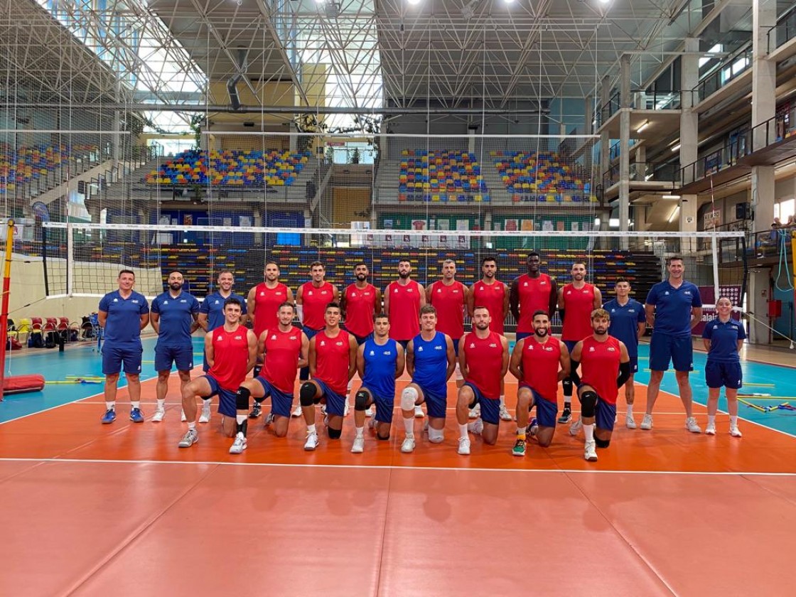 La selección española de voleibol inicia su preparación para el Europeo en Guadalajara