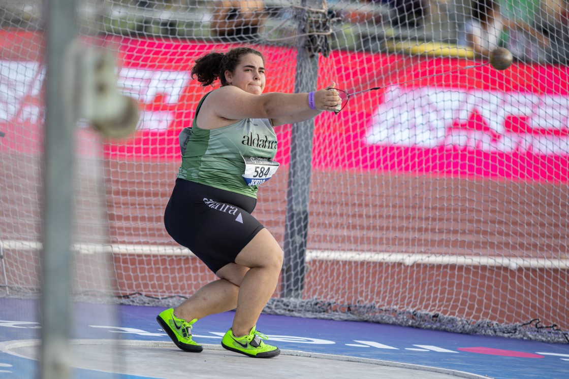Elena Sanz, lanzadora de martillo alcañizana: “La mente es lo más importante; el deporte de alto rendimiento no es para todo el mundo”