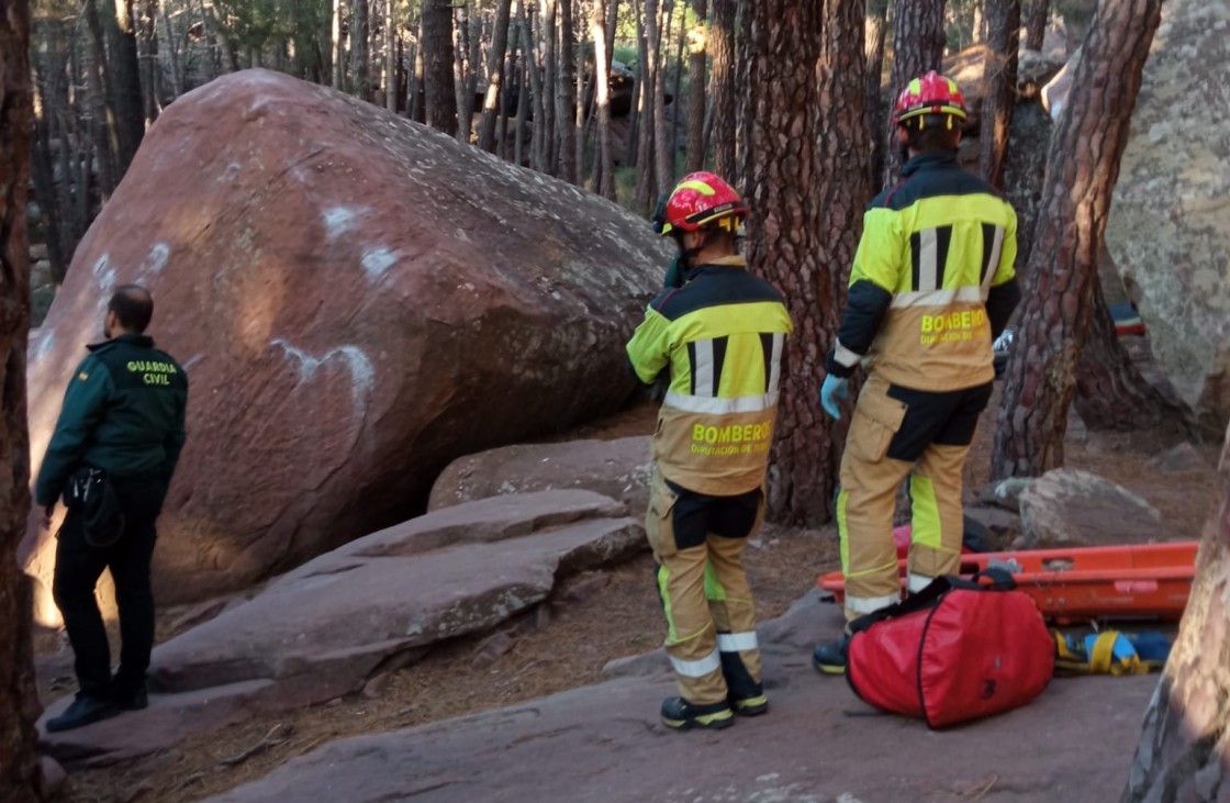 Muere un escalador por una cardiopatía en Albarracín