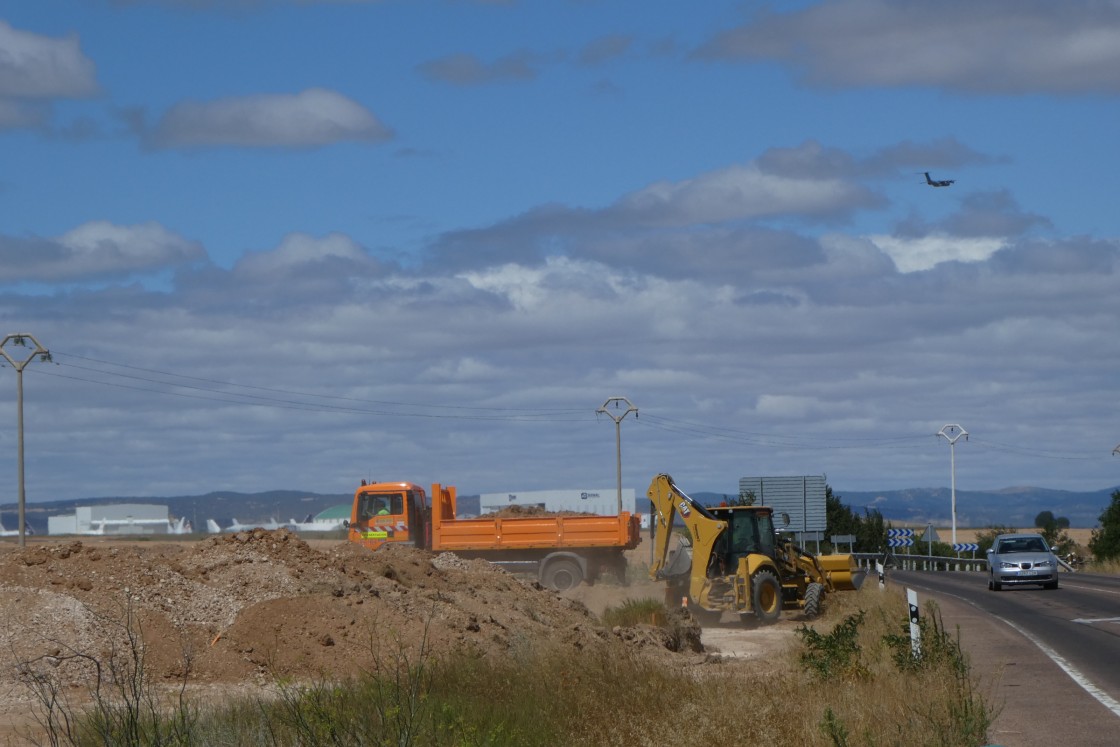 Comienzan las obras de construcción de la glorieta de la N-234 con la carretera de Albarracín