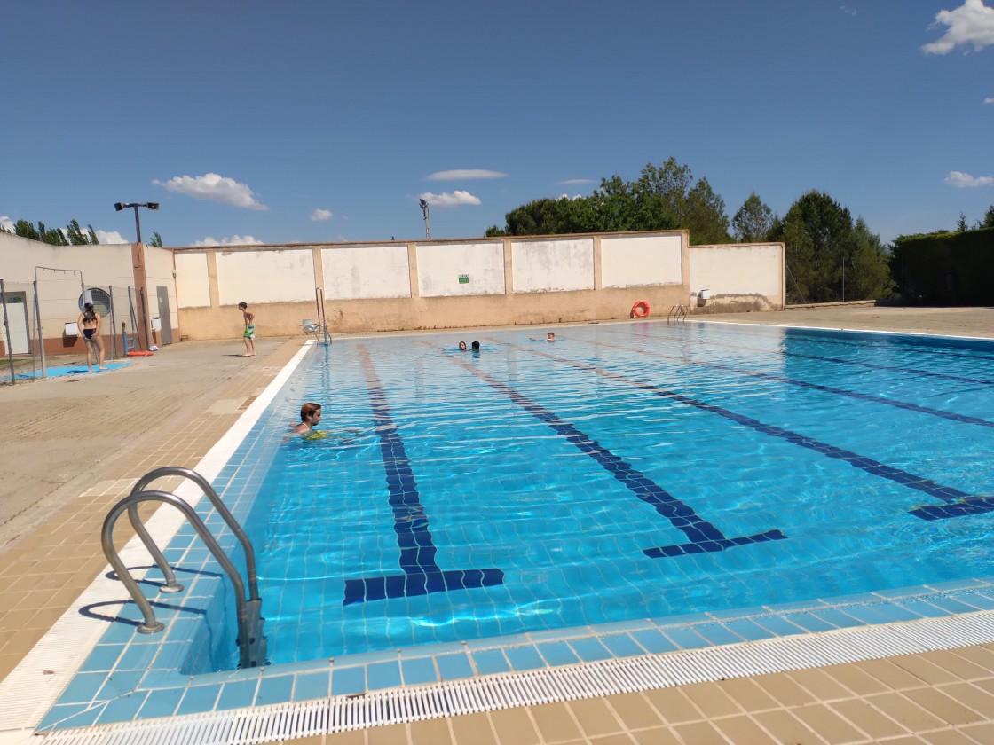 Las piscinas municipales de verano cierran la temporada con un 4 % más de usuarios