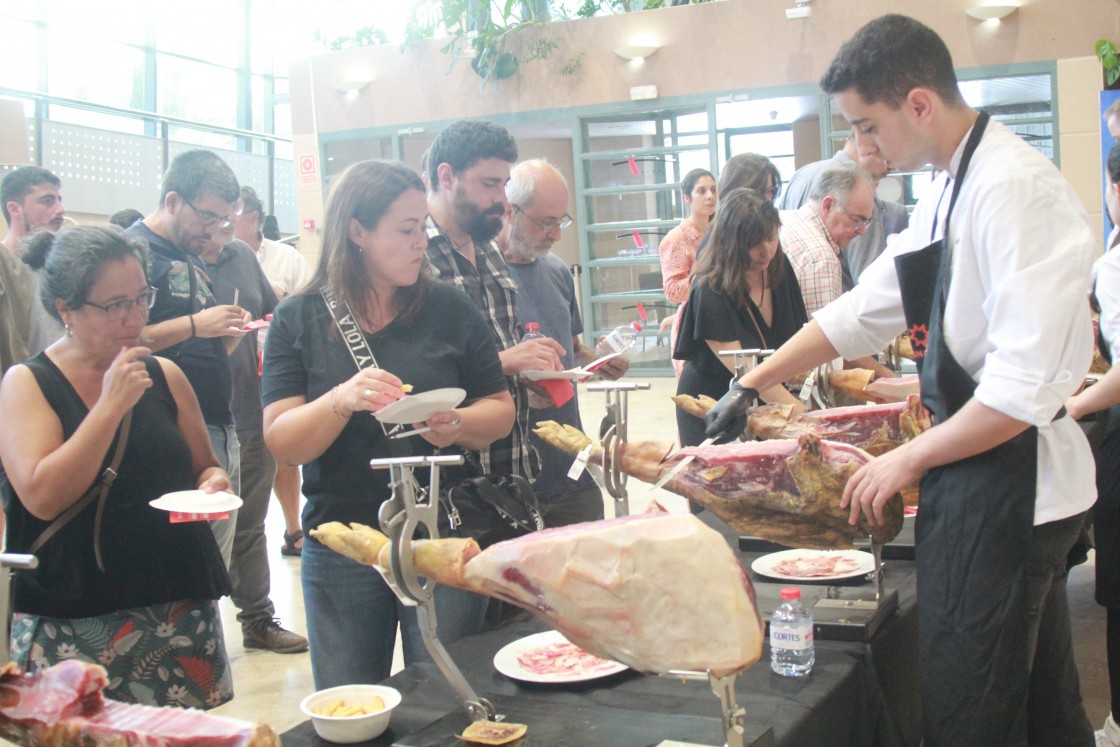 Teruel celebra su XXXIX edición de la Feria del Jamón y Alimentos de Calidad