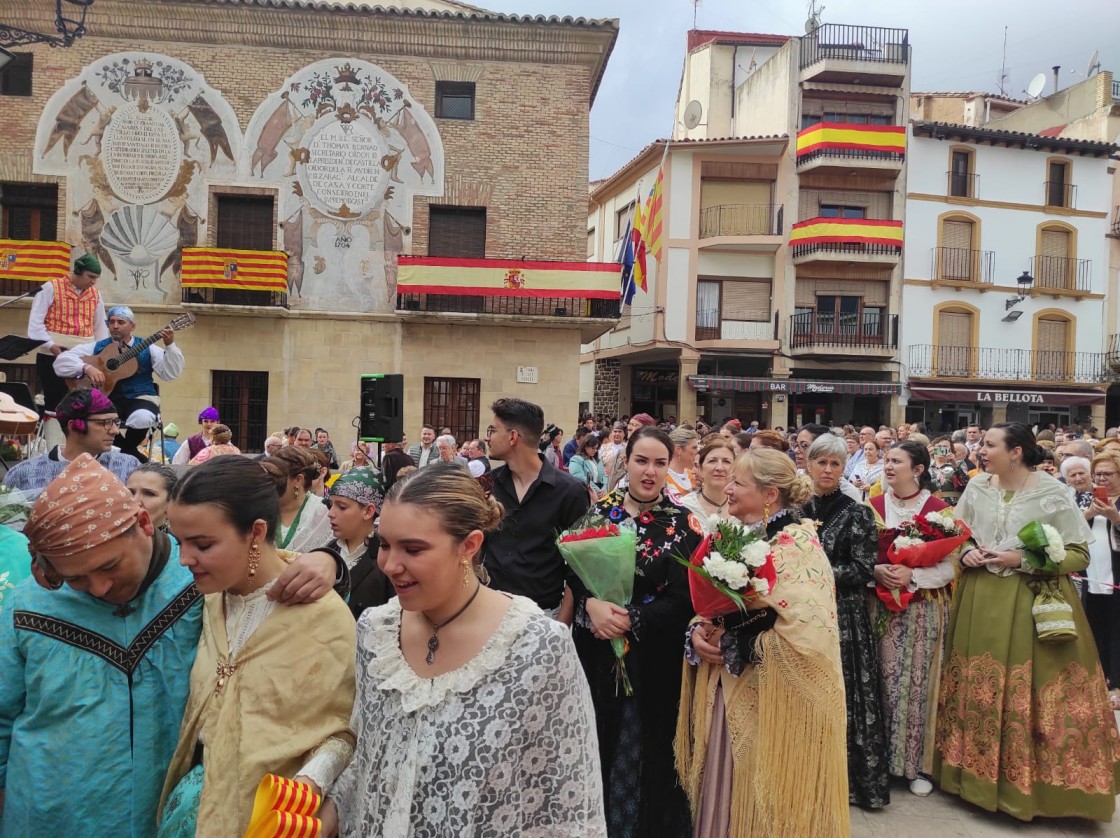 La entrega de la Medalla La Calandria a Miguel Portolés arranca los festejos del Pilar de Calanda