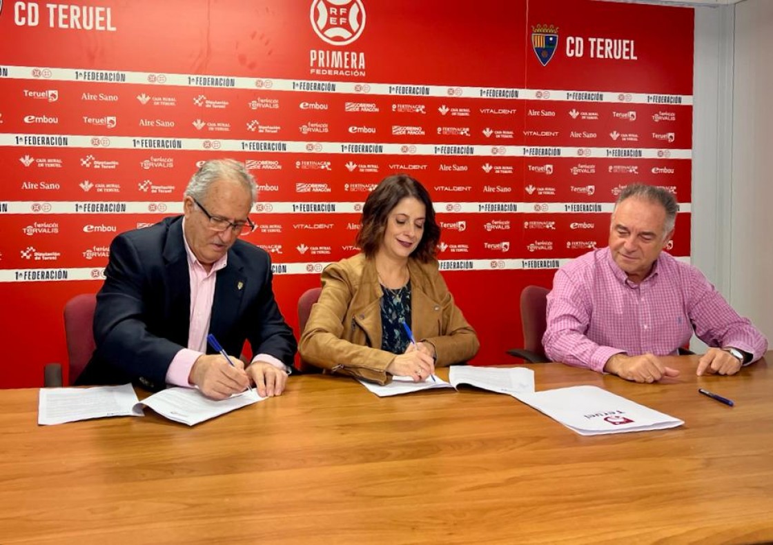 El Ayuntamiento aumenta a 130.000 euros el convenio con el CD Teruel