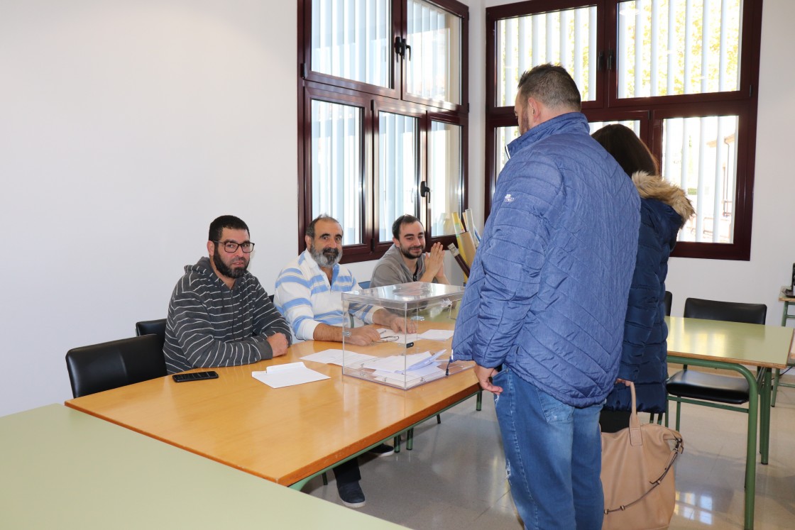Los diez barrios rurales eligen a sus alcaldes pedáneos este domingo