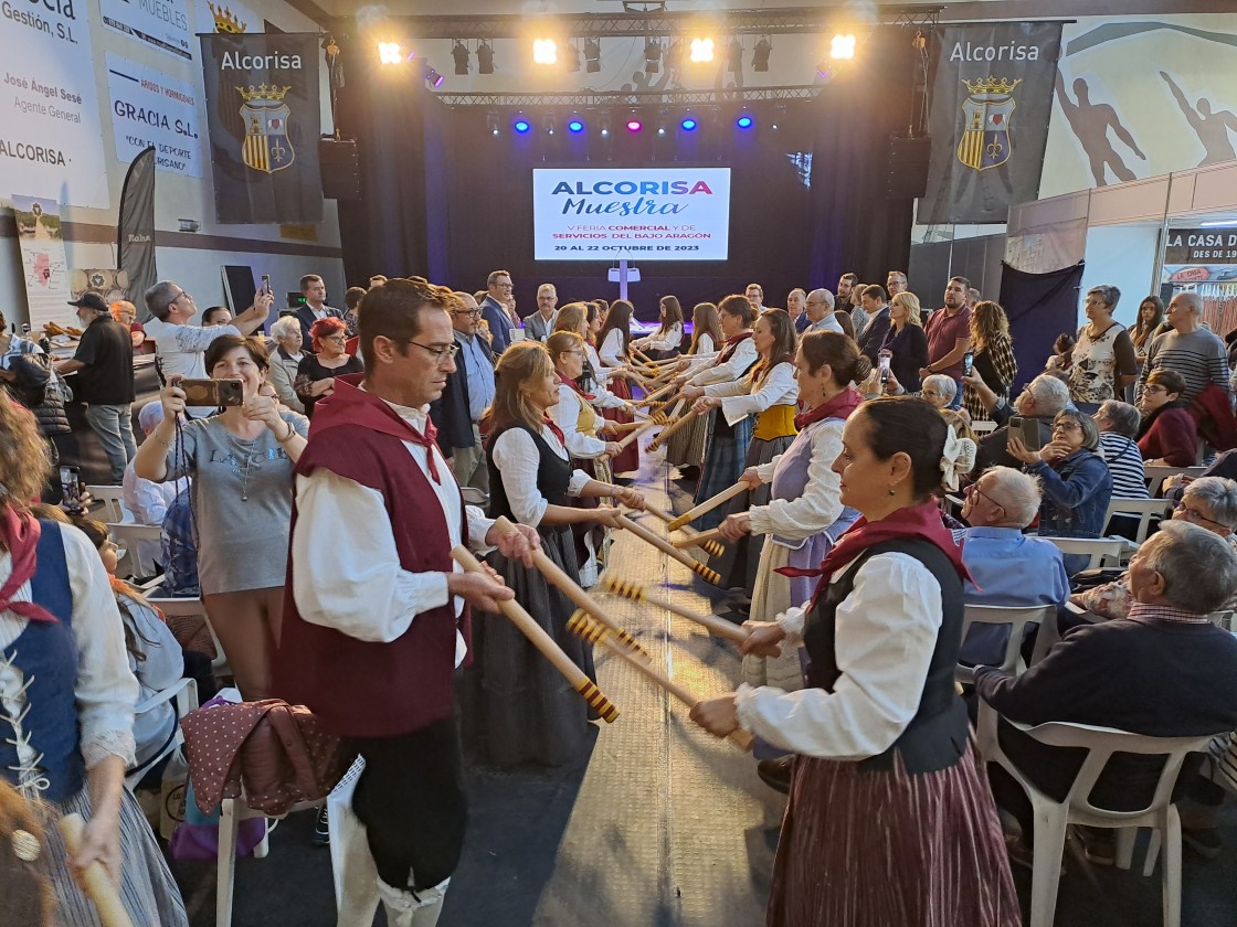 Alcorisa Muestra abre sus puertas con 50 expositores, buen tapeo y un amplio programa de actividades