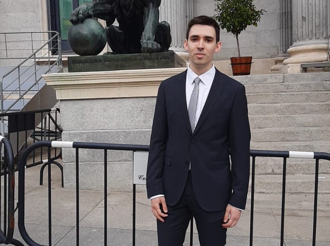 El turolense Roberto Julián, uno de los jóvenes invitados a la jura de Leonor: